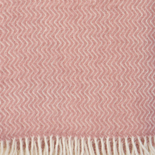 Load image into Gallery viewer, Sorbet Powder Pink Lambswool Throw
