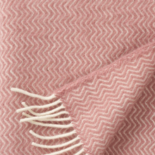 Load image into Gallery viewer, Sorbet Powder Pink Lambswool Throw
