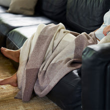 Load image into Gallery viewer, Field Beige Merino &amp; Lambswool Throw
