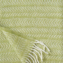 Load image into Gallery viewer, Point Lime Recycled Wool &amp; Lambswool Throw
