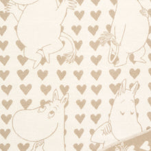 Load image into Gallery viewer, Moomin Heart Taupe Lambswool Blanket

