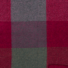 Load image into Gallery viewer, Gotland Check Pink Midi Lambswool Throw 90x130cm

