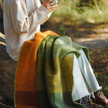 Load image into Gallery viewer, Gotland Check Green Midi Lambswool Throw 90x130cm
