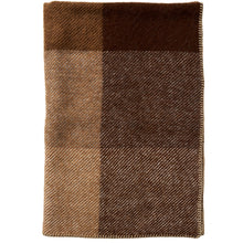 Load image into Gallery viewer, Gotland Check Beige Midi Lambswool Throw 90x130cm
