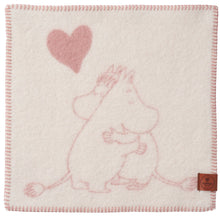 Load image into Gallery viewer, Moomin in Love Pink Lambswool Seat Pad 43x43cm
