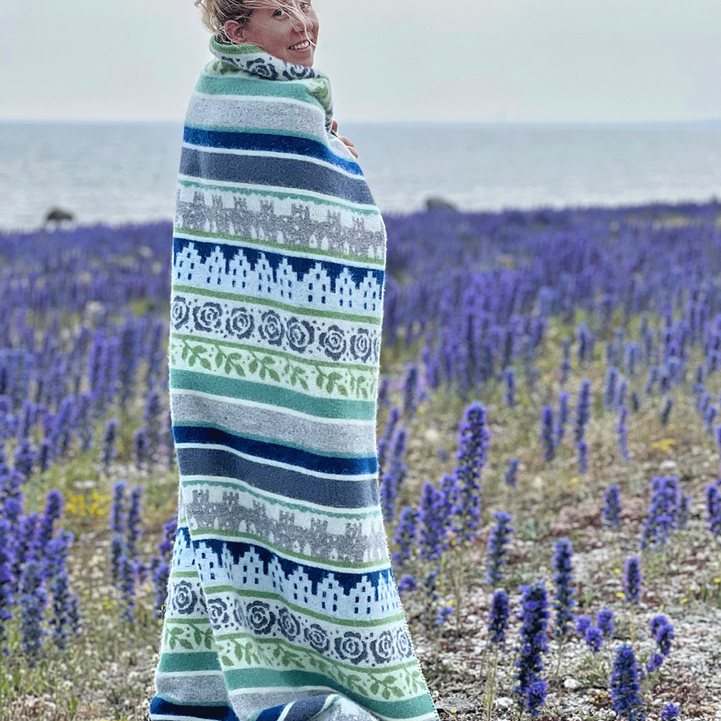 Visby Blue Lambswool Jacquard Blanket
