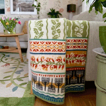 Load image into Gallery viewer, Kustland Lambswool Jacquard Blanket
